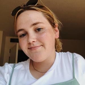 Meet your Posher, Annie